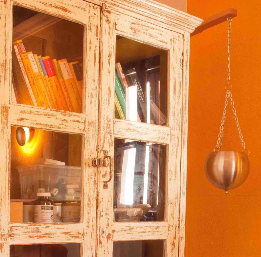 Tauglerei Appartement Enzian In Den Zauberbergen 圣科罗曼 外观 照片